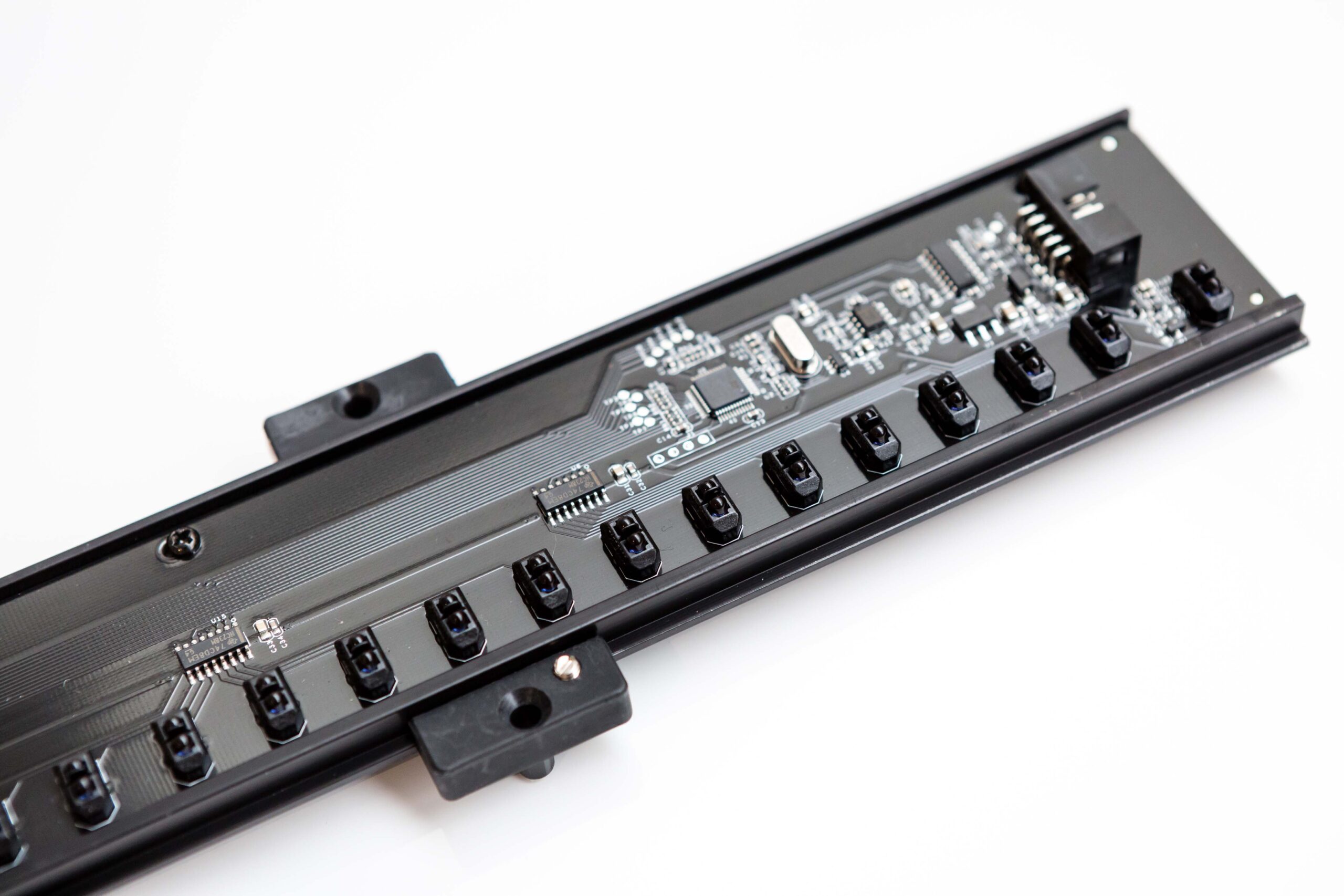 Sensor Rail closeup wr